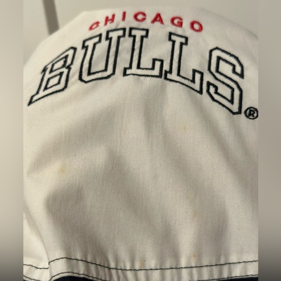 vintage 90s Chicago Bulls Starter half-zip pullover windbreaker jacket. - Picture 11 of 11